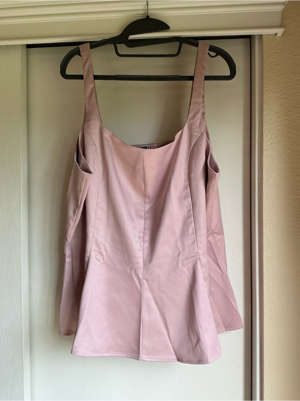 Old Navy Blush Pink Sleeveless Square Neck Cami